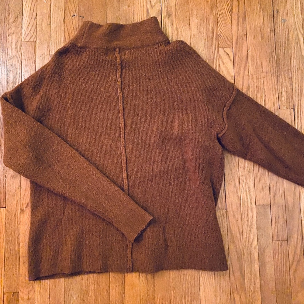 Brown oversized sweater!